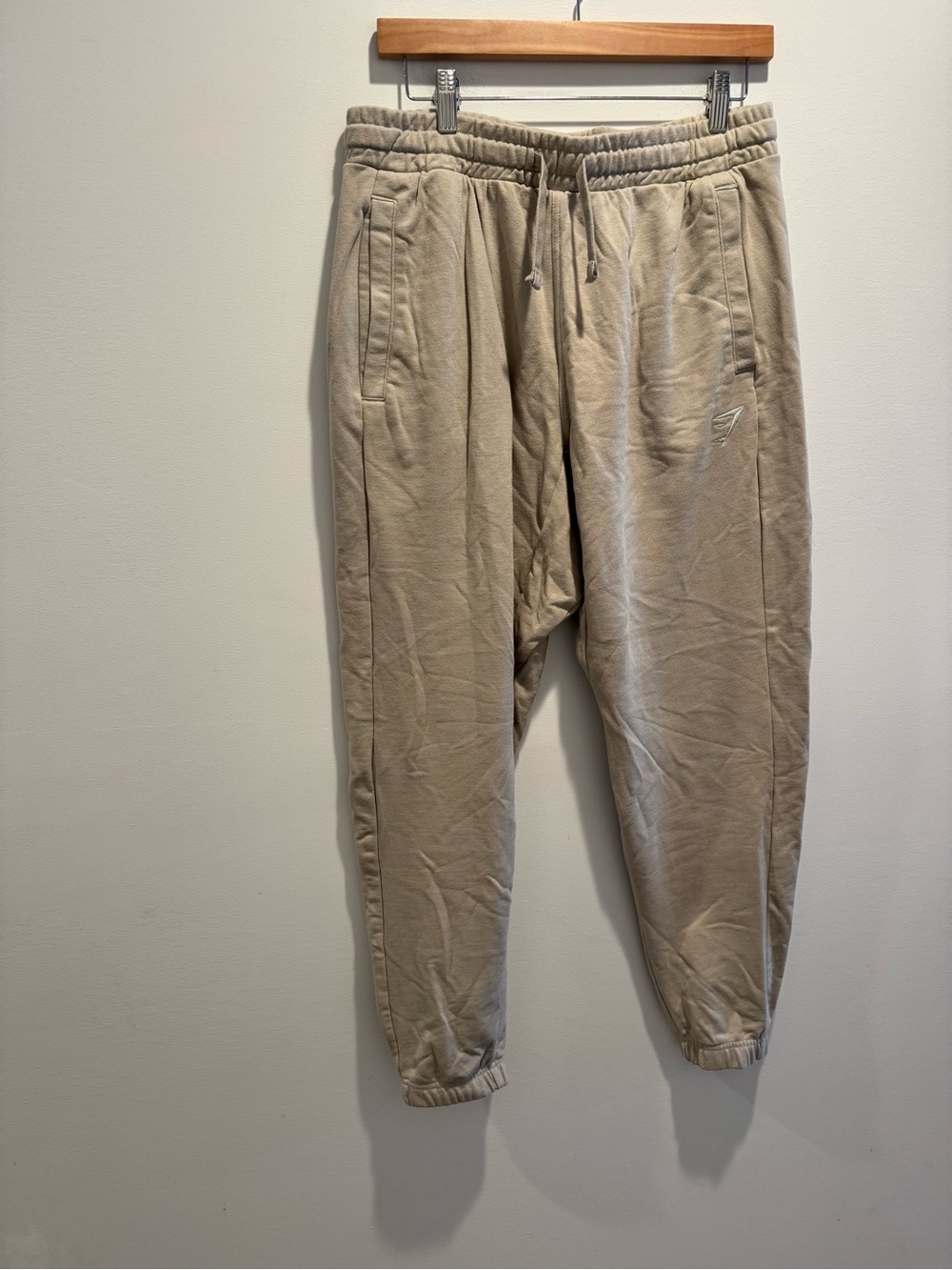 Gymshark men’s tan joggers